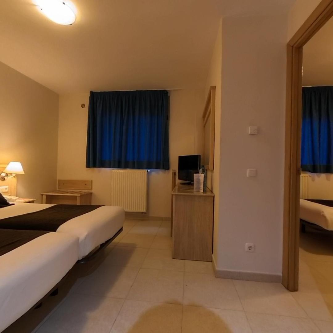Hotel Cubil Pas De La Casa Dış mekan fotoğraf